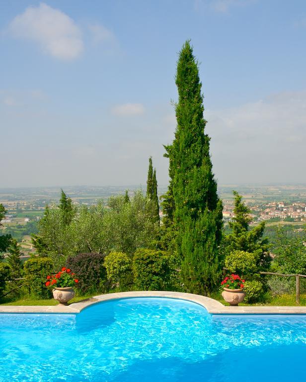 Villa Serena & Dependances Cortona Exterior photo